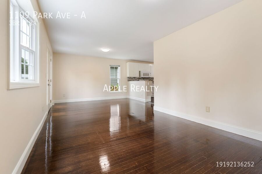 Building Photo - 1109 Park Ave