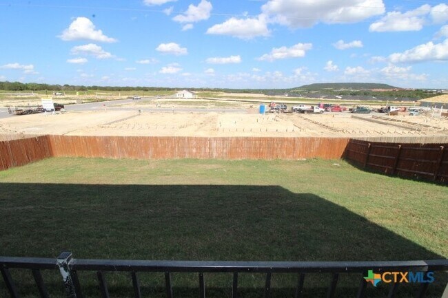 Building Photo - 2306 Jesse Dr