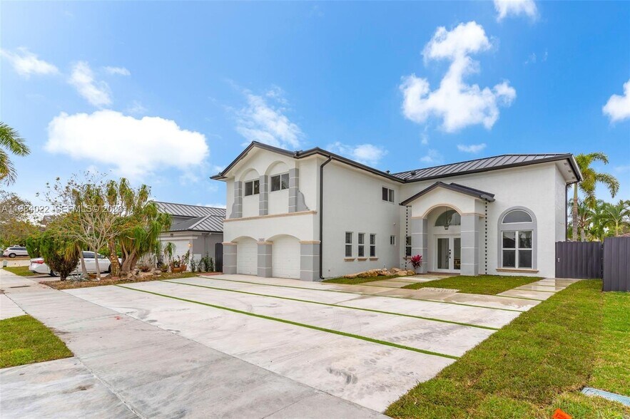 Building Photo - 14848 SW 180th St