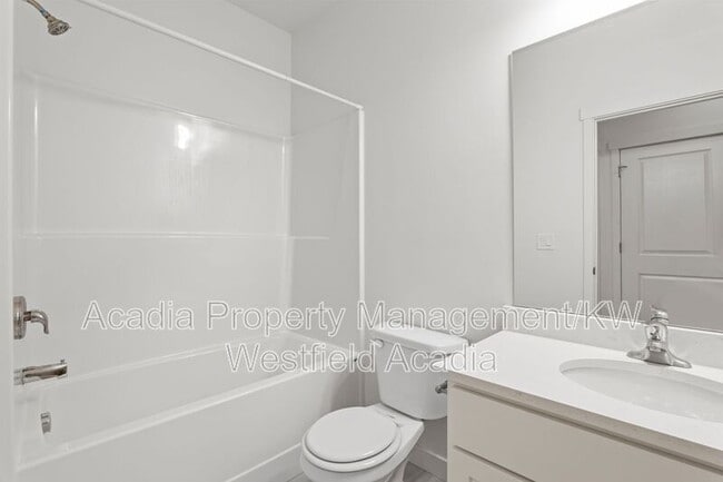 Building Photo - 419 Wood Stream Rd