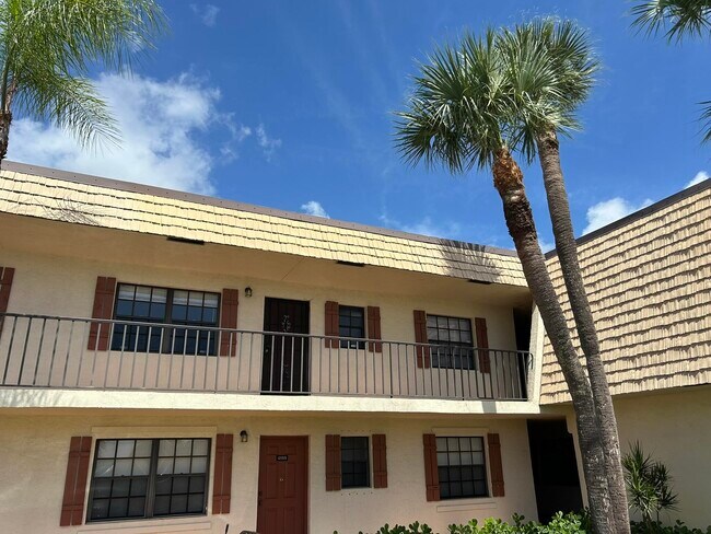 Building Photo - 4147 Oak Terrace Dr