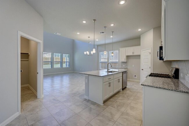 Building Photo - 4507 Cool Gray Cv