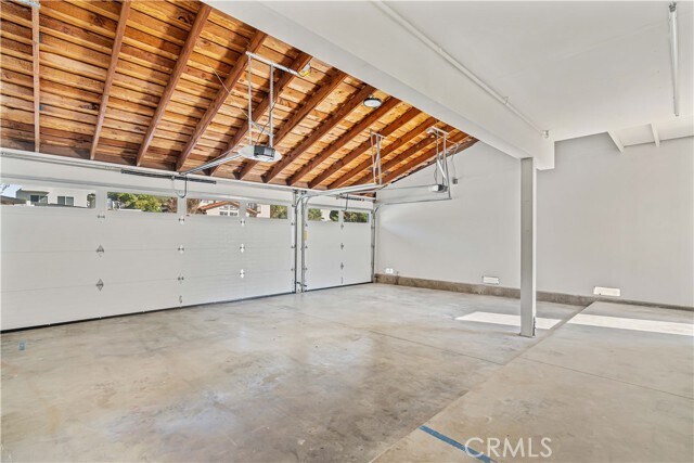 Building Photo - 30127 Vía Borica