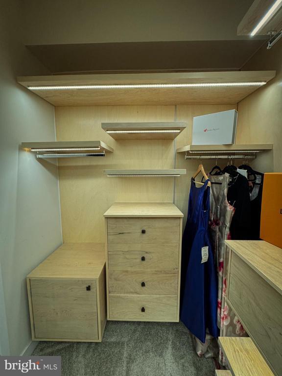 Building Photo - 24604 Cervelo Ter