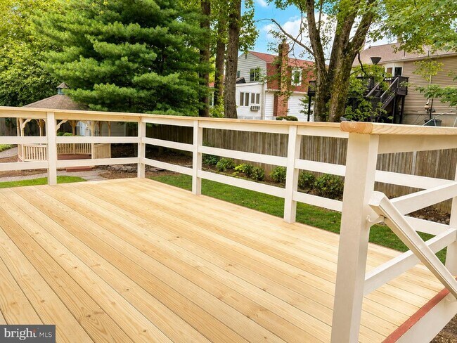 Building Photo - 8425 Blevins Way Ct