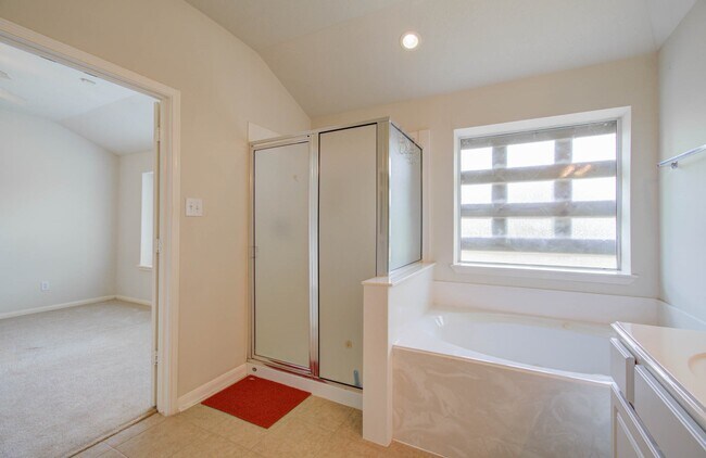 Building Photo - 1519 Mustang Crossing