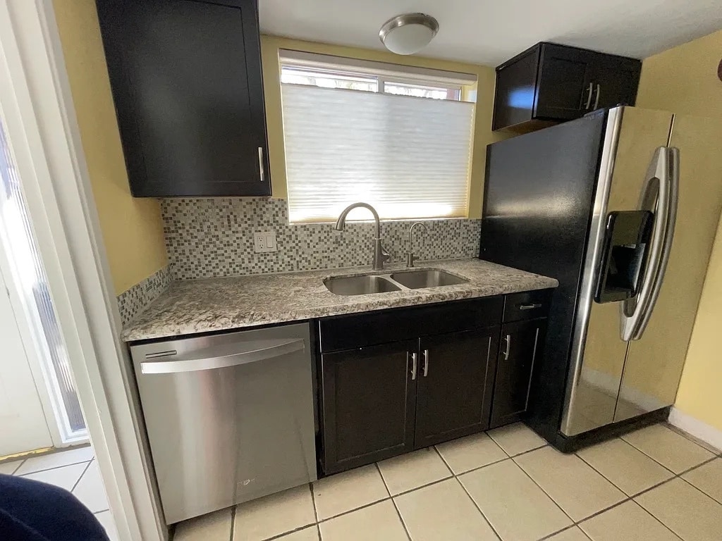 Building Photo - 4701 N 68th St