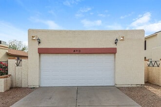 Building Photo - 4713 W Menadota Dr