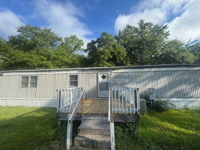 Building Photo - 2445 Quail Run Rd NE