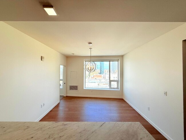 Building Photo - Very Unique Spacious Two Bedroom - Two bath luxury Condo with Views and Pool