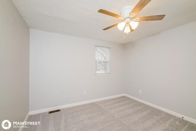 Building Photo - 1120 RACHEL DR, LOUISVILLE, KY 40219