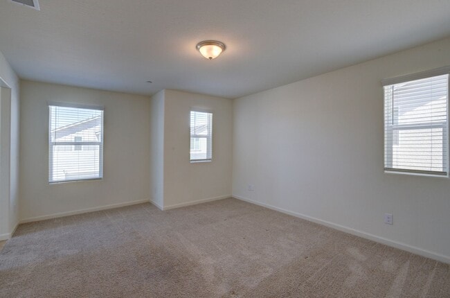 Building Photo - 6313 E Meritage Dr