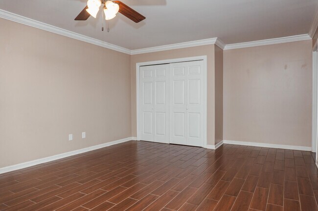 Building Photo - 16 Mariners Ln