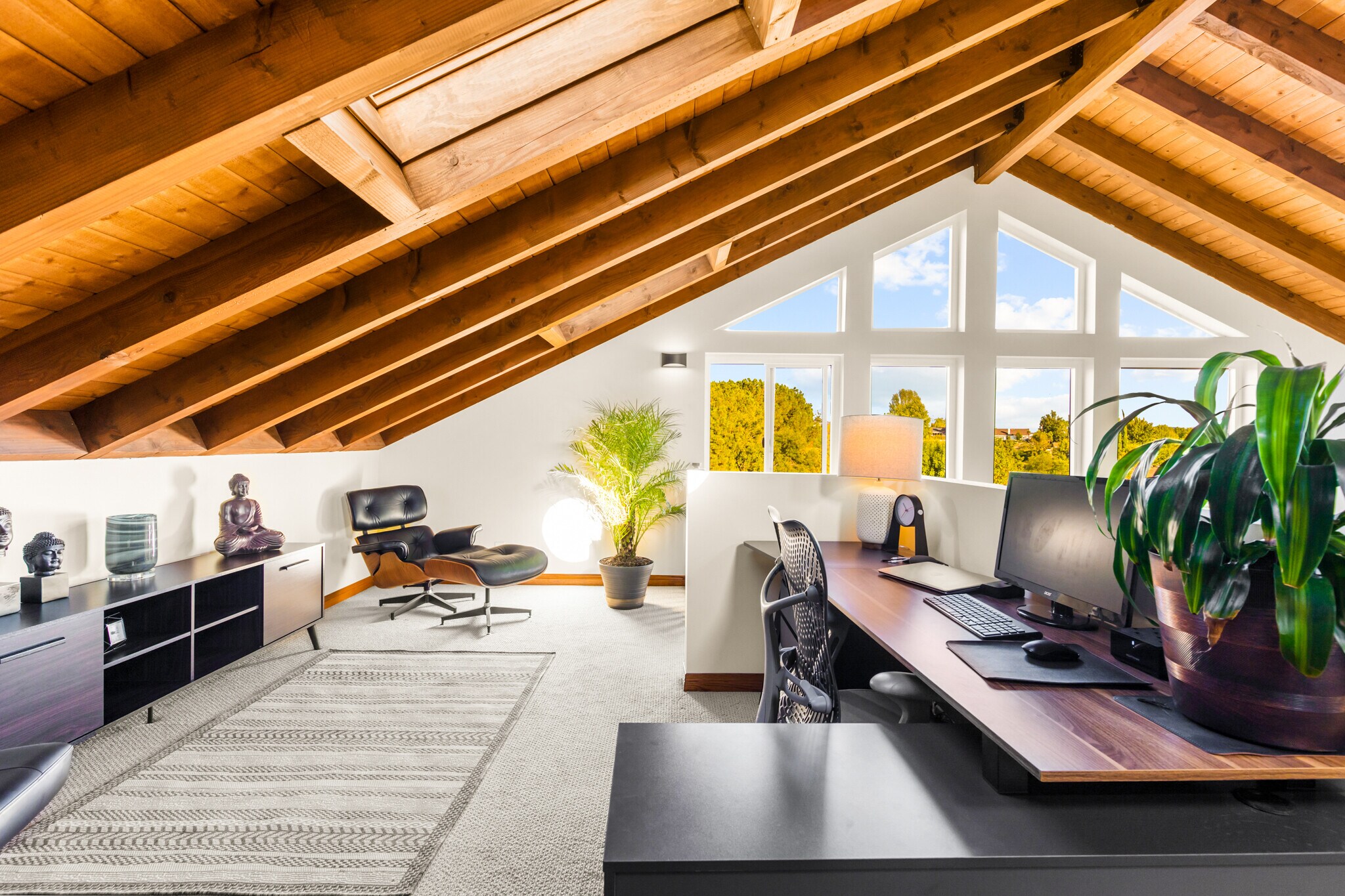 Building Photo - 7130 Gateshead Way