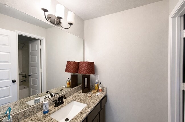 Building Photo - 6911 Twilight Elm Trace