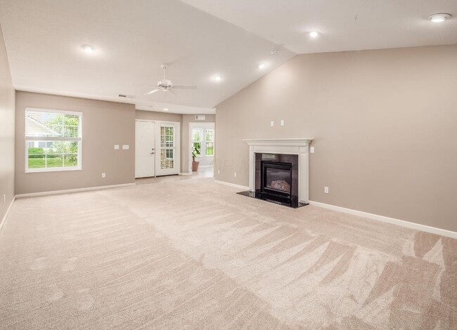 Building Photo - 6985 Kinsale Ln