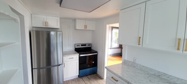 Building Photo - 30 Ingalls Terrace
