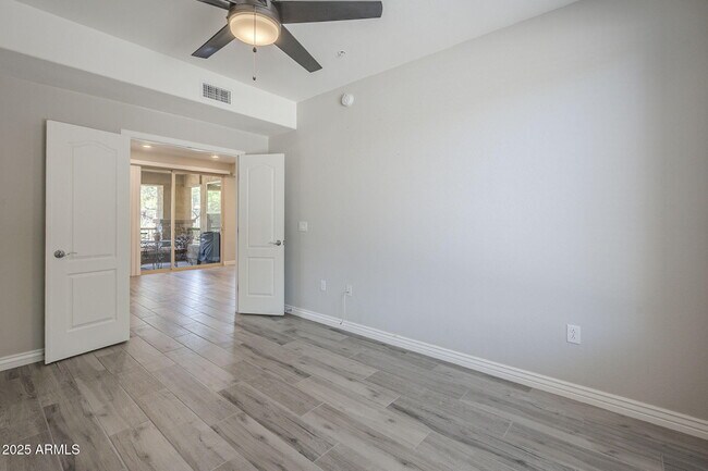 Building Photo - 2425 W Bronco Butte Trl