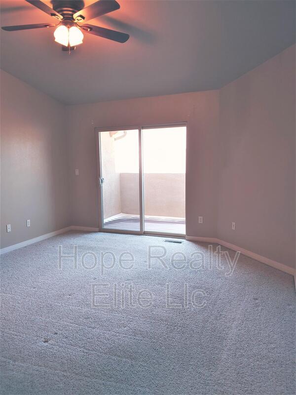 Building Photo - 1555 Promontory Bluff View