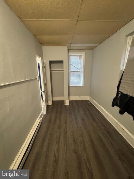 Building Photo - 1521-1500 Wakeling St