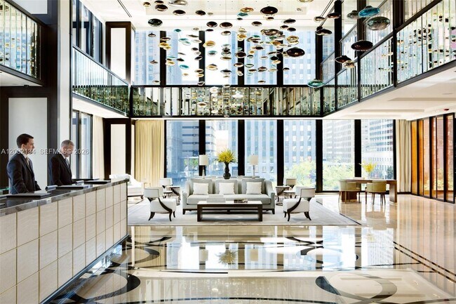 Building Photo - 2301 Collins Ave