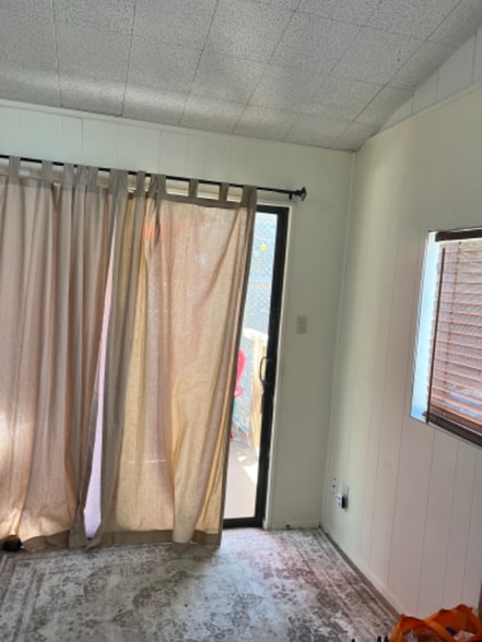 Building Photo - 16142 Spring Branch Trail