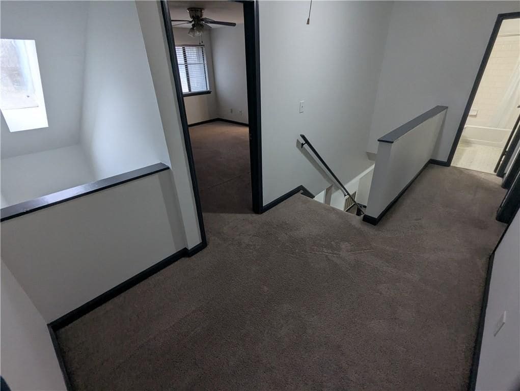 Building Photo - 232 Toweridge Dr SW