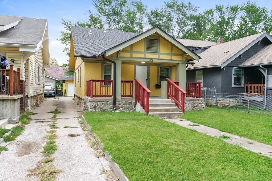 Building Photo - 5505 Garfield Ave