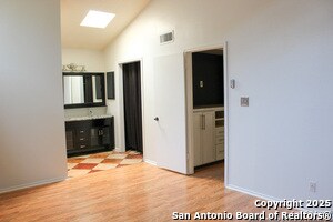 Building Photo - 11815 Vance Jackson Rd