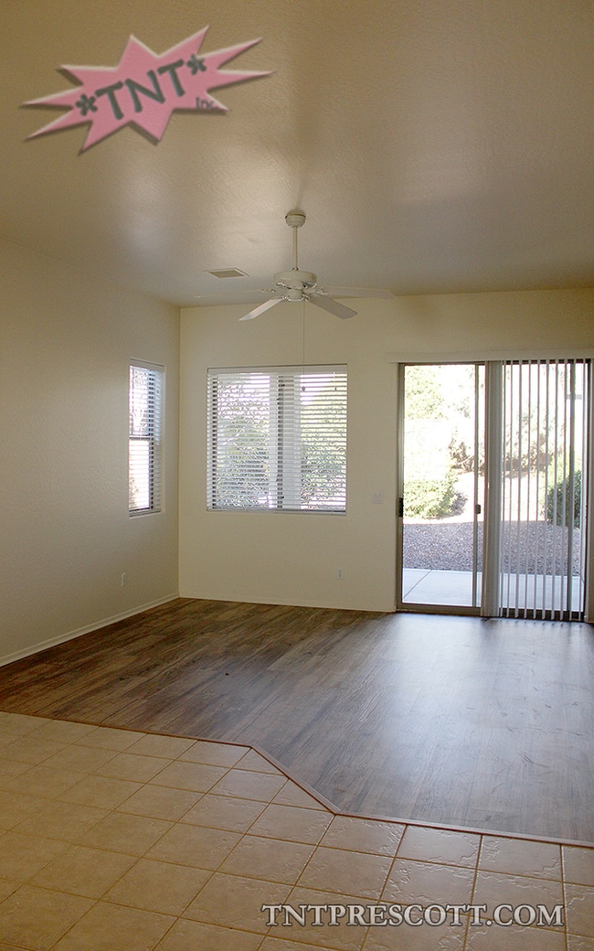 Building Photo - Home in Granville HOA ~ Winter Special!! ~ HOLD