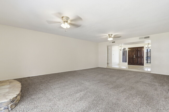Building Photo - 3329 Old Spanish Trail