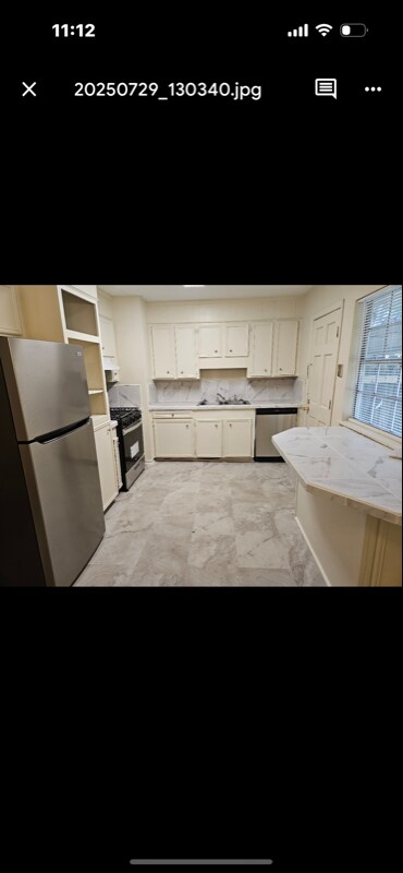 Building Photo - 2835 Glenderry St