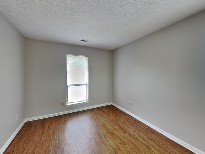 Building Photo - 9332 Winter Elm Ln