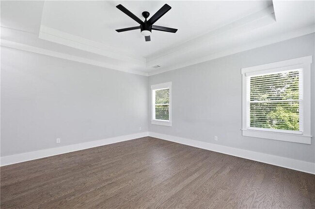 Building Photo - 254 Lamon Ave SE