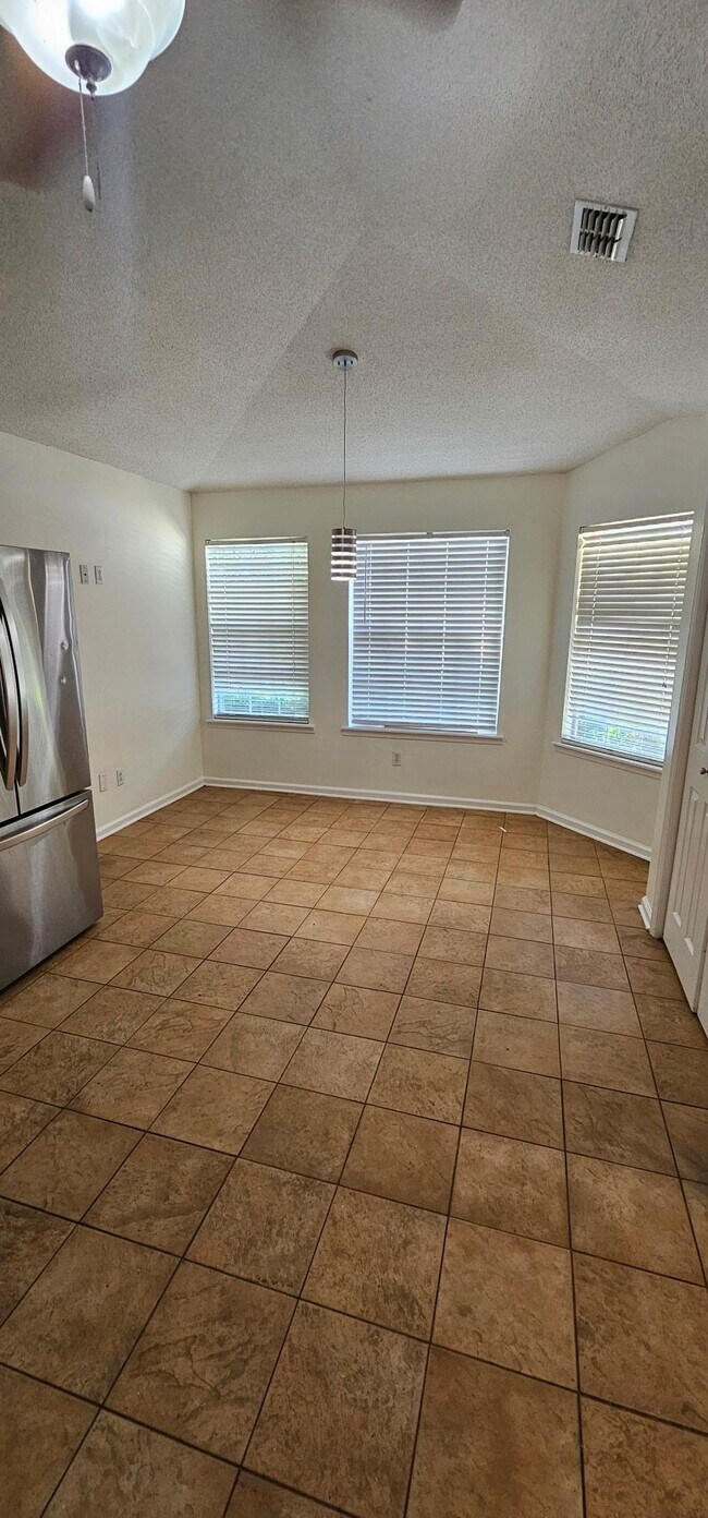 Building Photo - 1775 Newman Ln