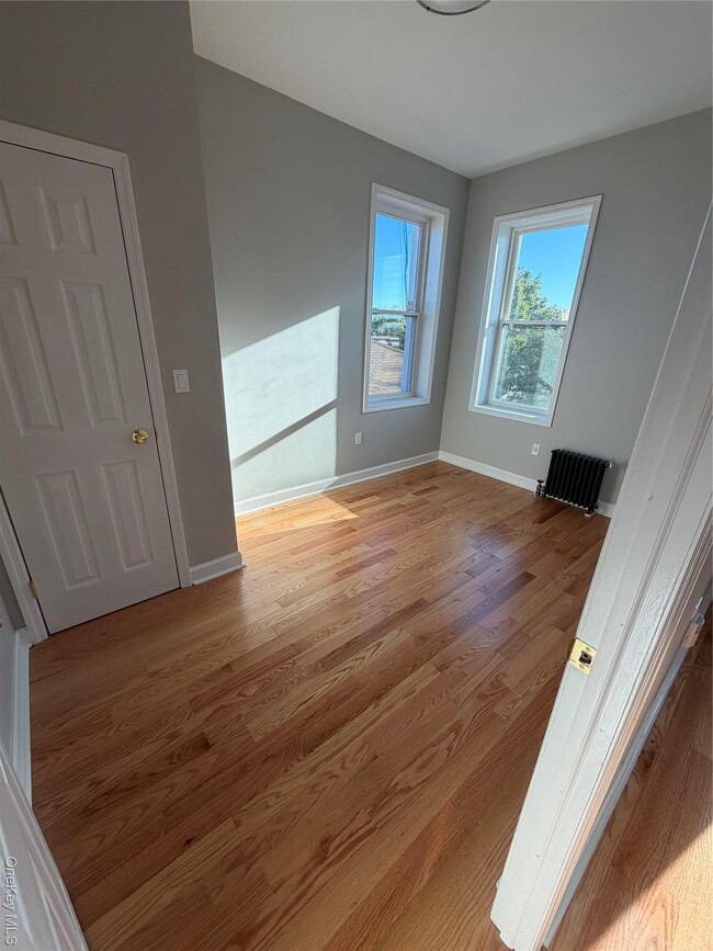 Building Photo - 3728 Paulding Ave