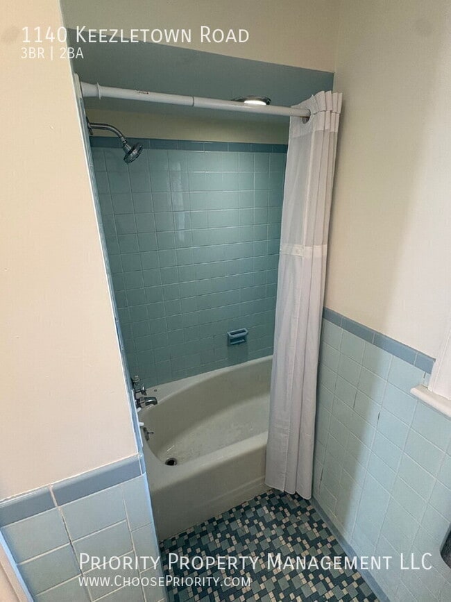 Building Photo - 1140 Keezletown Rd