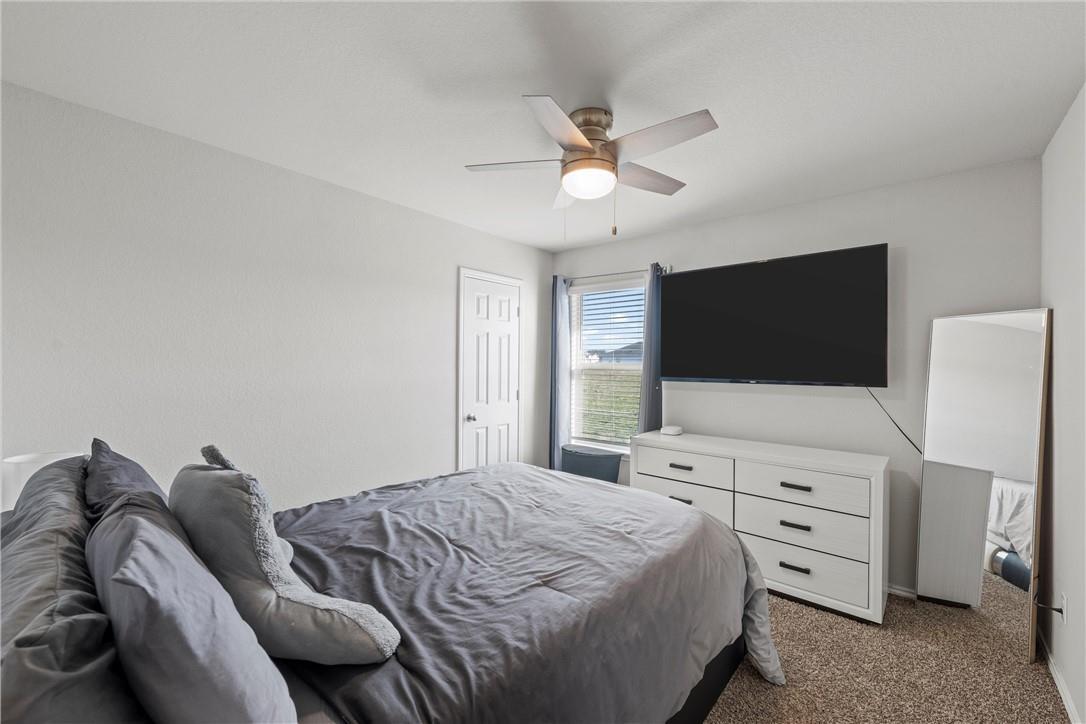 Building Photo - 7009 Llano Dr