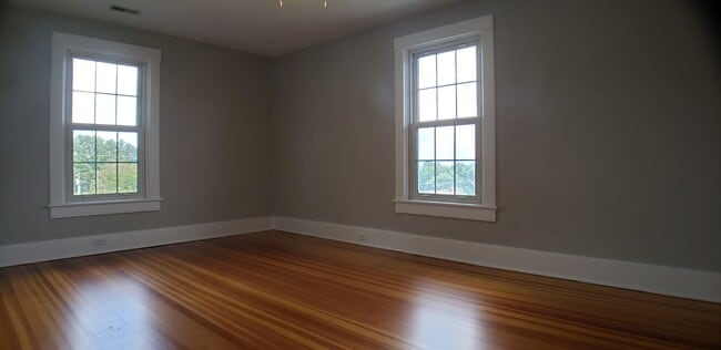 Building Photo - 1874 White Hall Rd