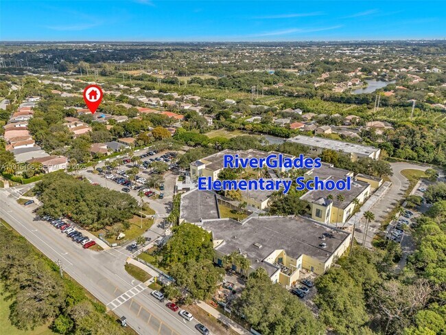 Building Photo - 7607 NW 70th Way