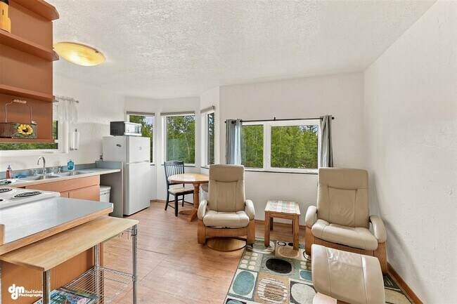 Building Photo - 6830 E Toller Ct