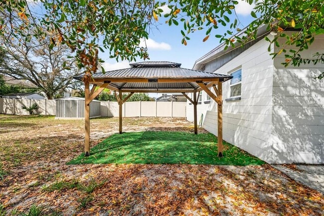 Building Photo - 1012 W Adalee St