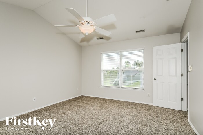 Building Photo - 1250 Flintshire Ln