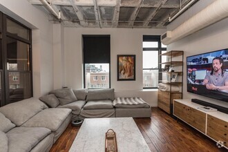 Building Photo - 2 bedroom in Chicago IL 60605