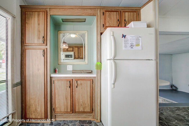 Building Photo - 9298 Grizzly Bear Ln