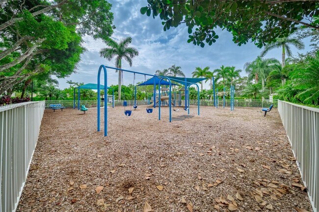 Building Photo - 1212 Camellia Ln