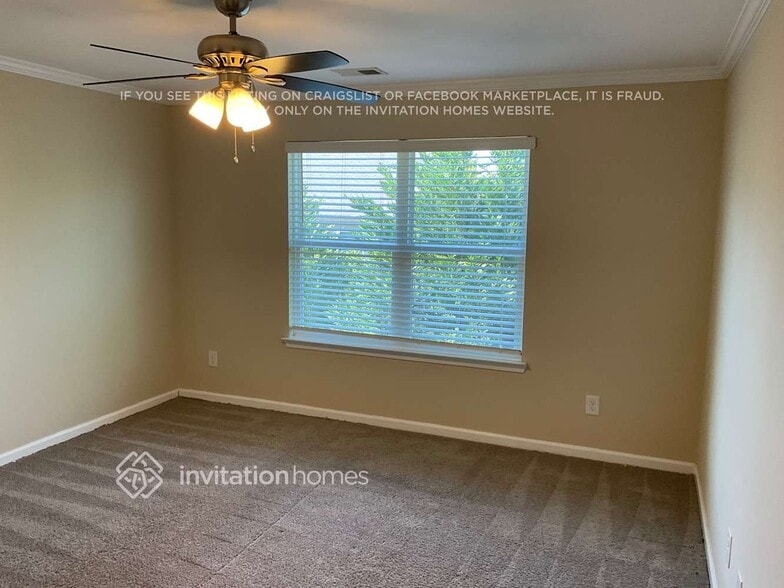 Building Photo - 323 Rankin Cir