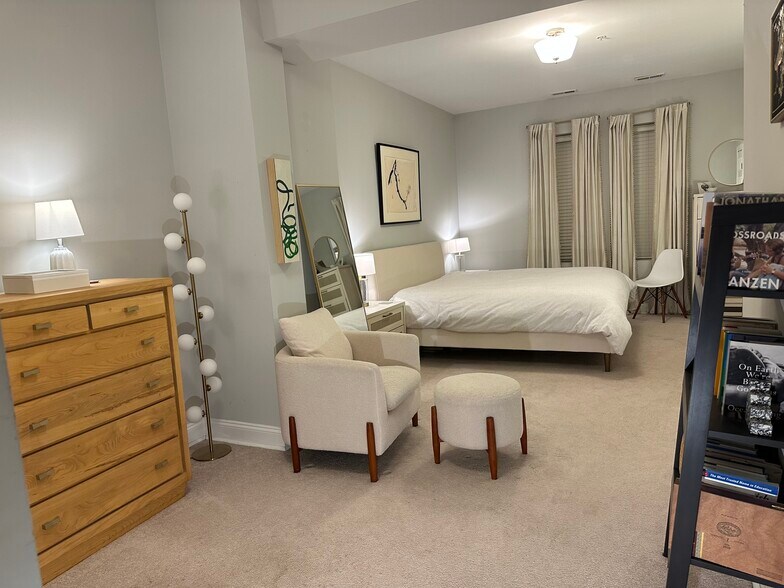 Master Bedroom - 1334 Downing Pl NE