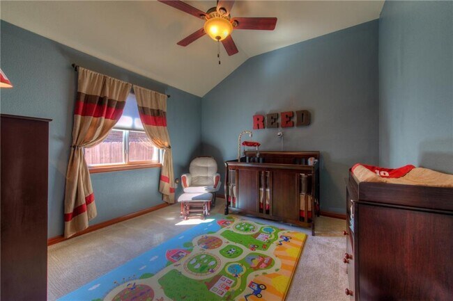 Building Photo - 2206 Brittway Ln