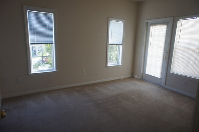 Building Photo - 3615CR#622(100)